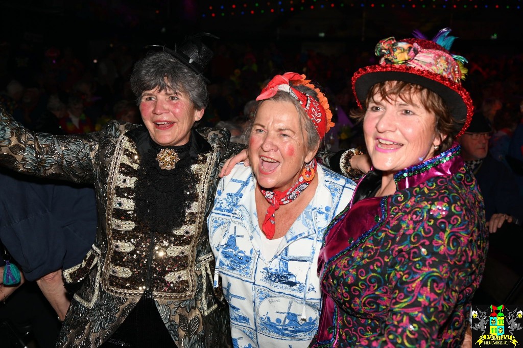 ../Images/Senioren carnaval 2024 403.jpg